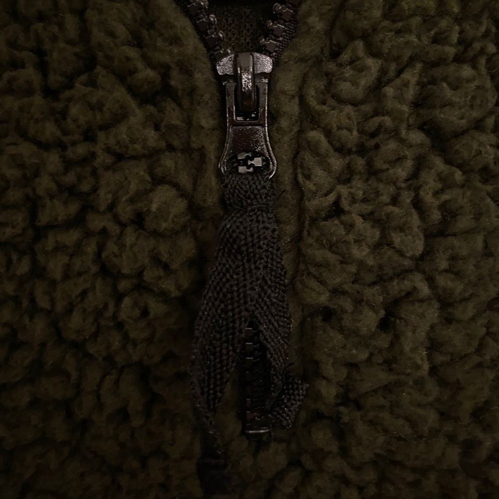 ☼ Olive quarter-zip Sherpa - Picture 4 of 7